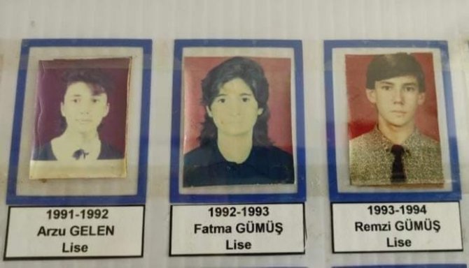 28 Yıl Önce Mezun Olduğu Okulda Yazdığı Kitaplarını İmzaladı