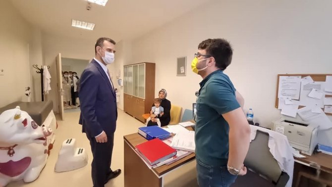 Mustafa Esgin’den Çocuk Onkoloji Hastanesi’ne Ziyaret