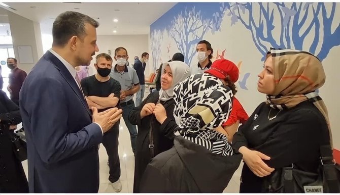 Mustafa Esgin’den Çocuk Onkoloji Hastanesi’ne Ziyaret