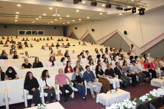 Diyetisyenler Günü Avrasya Üniversitesinde Kutlandı