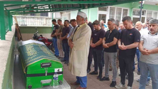 Bursalı Motosiklet Sürücüsü Defnedildi