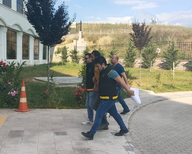 Komşuların Park Kavgası Cinayetinde 1 Kişi Tutuklandı