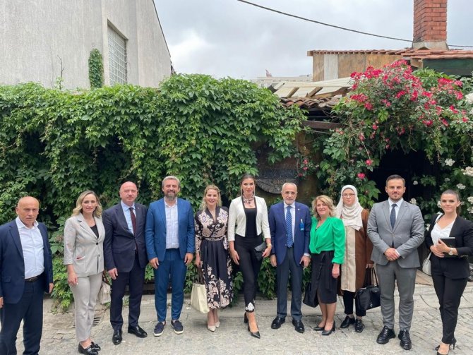 Cumhurbaşkanı Başdanışmanı Topçu Ve Ak Parti Ordu Milletvekili Gündoğdu Kosova’da