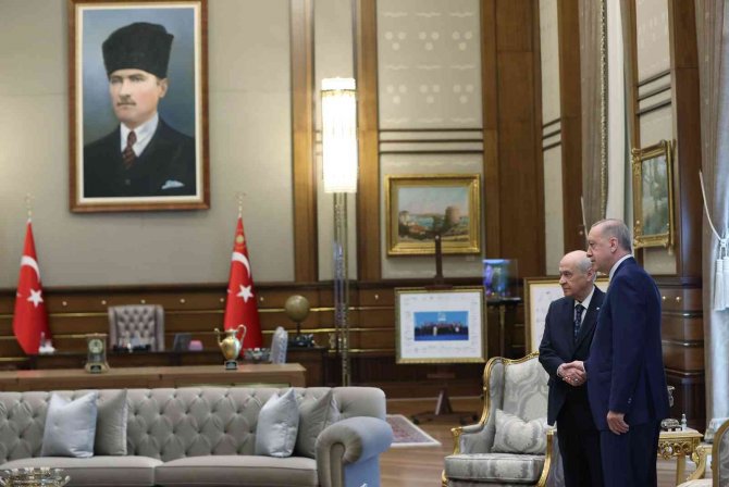 Cumhurbaşkanı Erdoğan, Beştepe’de Bahçeli’yle Görüştü