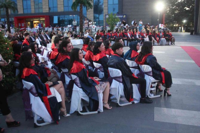 Diyarbakır’da Mezuniyet Coşkusu