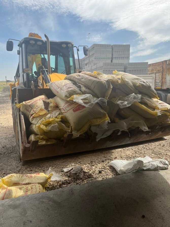 Diyarbakır’da 30 Ton Sahte Gübre Ele Geçirildi
