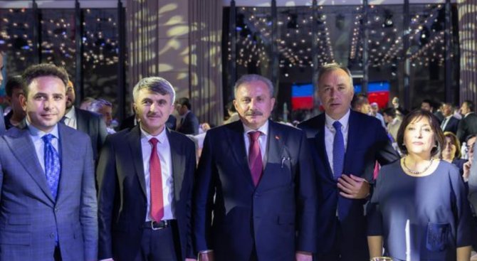 Dpü Rektörü Uysal, ’Incsos Vıı Karabağ Kongresi’ne Katıldı