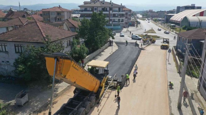 Düzce Belediyesi’nden Asfalt Atağı