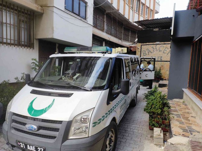 Hatay’da Kadın Cesedi Bulundu