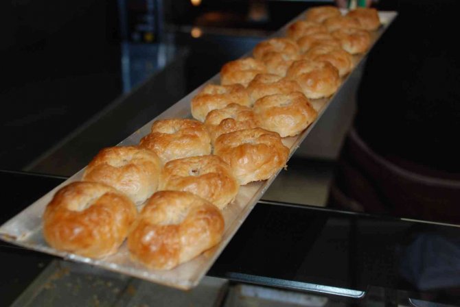 İ̇zmir’de Gevrek Ve Boyoza Zam Geliyor