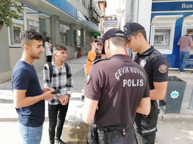 Aksaray’da Çevik Kuvvet’ten Huzur Ve Güven Denetimi