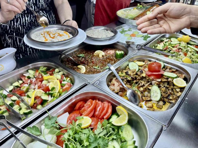 Küçük Bir İşletmeyle El Lezzetlerini Konuşturmaya Başlayan Ağrılı Kadınlar İkinci Şubesini Açtı