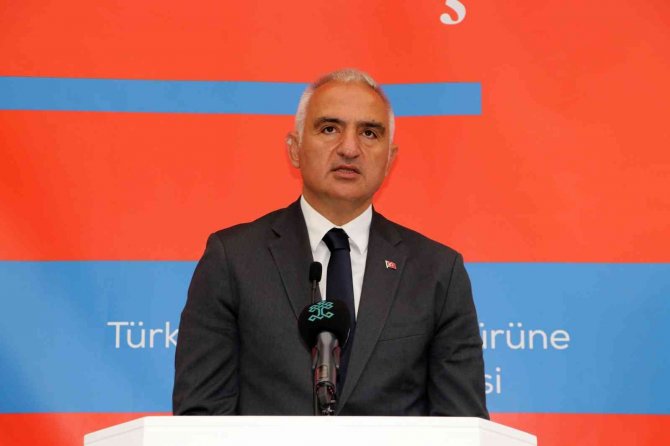 Bakan Ersoy: “Dizi İhracatımızdaki Hedeflerimizi Daha Yukarılara Çekiyoruz”