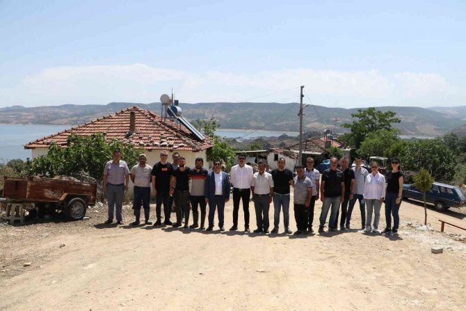 Çarıklar Mahallesi Üst Yapıyla Modernleşmeye Başladı