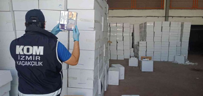 İ̇zmir’de Sigara Kaçakçılarına Operasyon: 37 Milyon Makaron Ele Geçirildi