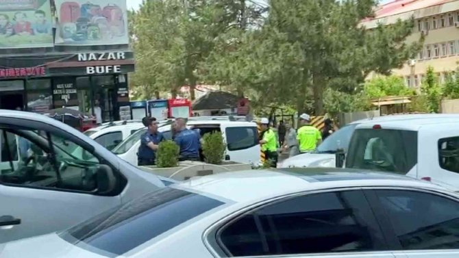 Muş’ta Polis Ekipleri Adliye Çıkışındaki Silahlı Saldırıyı Son Anda Önledi