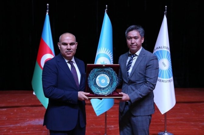 Niğde’de Uluslararası Türk Dünyası Araştırmaları Sempozyumu Başladı