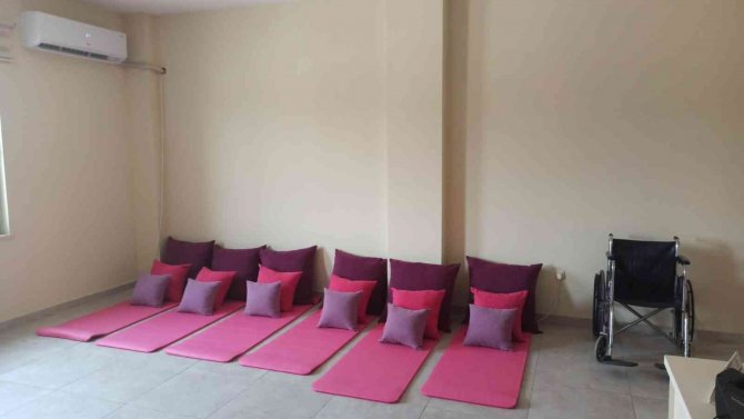 Osmaneli’nde ’Gebe Okulu’ Hizmete Girdi