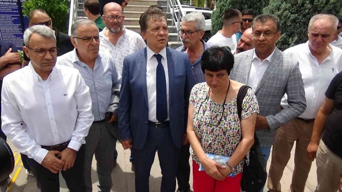 Edremit Belediye Başkanı Selman Hasan Arslan Makamında Saldırıya Uğradı