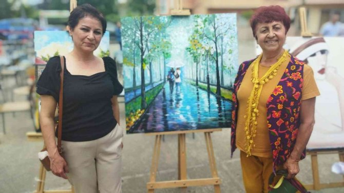 Kursiyerlerden Yıl Sonu Sergisi