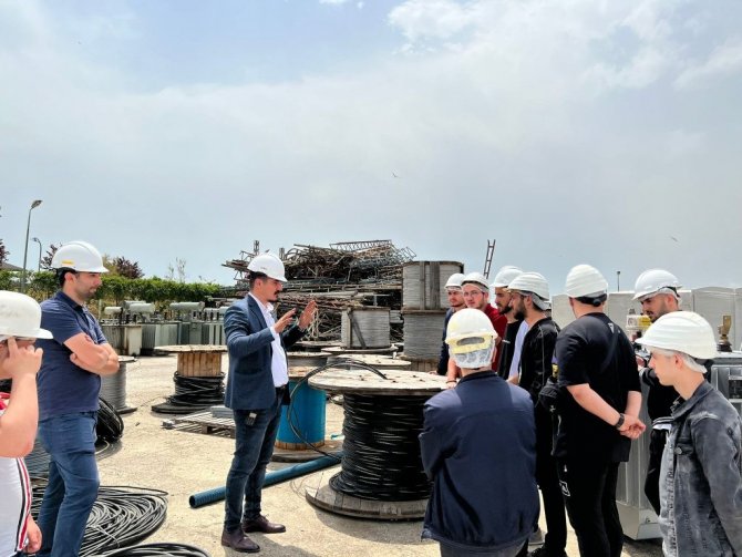 Elektrik Tekniker Adayı Öğrencilerden Teknik Gezi