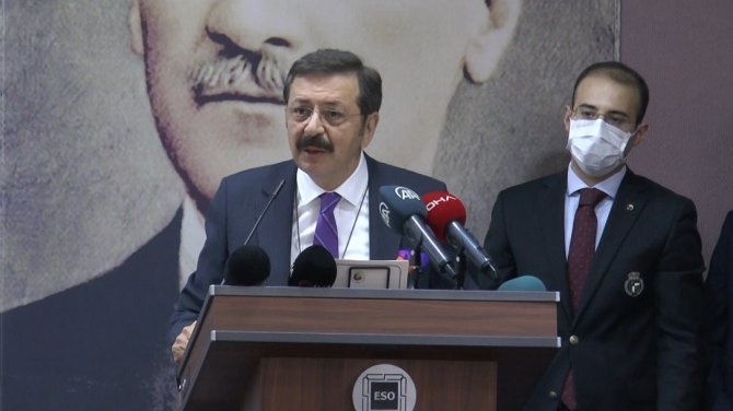 Hisarcıklıoğlu, "Togg Girişimi Türkiye İçin Bir Arabadan Fazlasıdır"