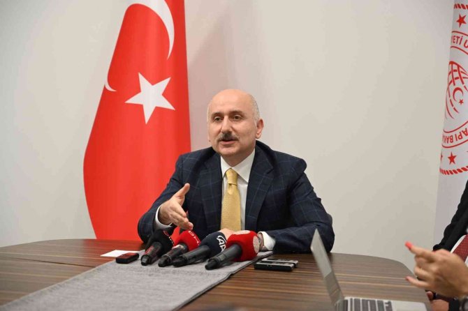 Ulaştırma Ve Altyapı Bakanı Karaismailoğlu’ndan Kemal Kılıçdaroğlu’na ‘Yap-i̇şlet-devret’ Yanıtı