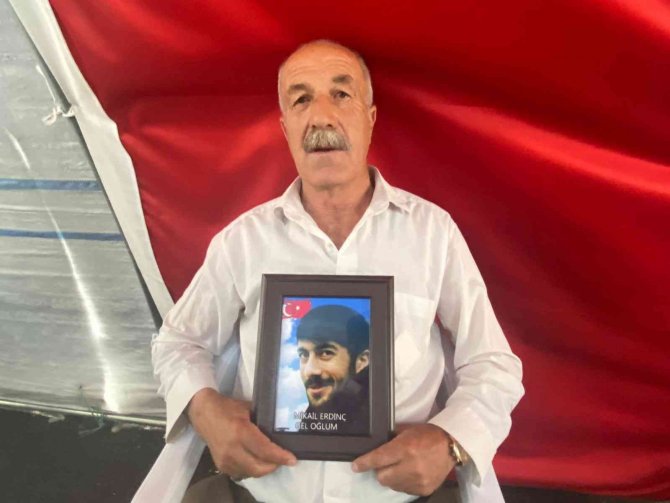 Diyarbakır’da Aileler Bin 9 Gündür Evlatlarını Yolunu Gözlüyor