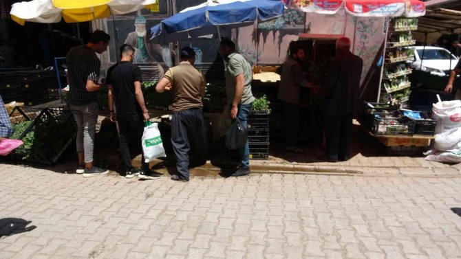 Van’da Sebze Fideleri Yoğun Talep Görüyor