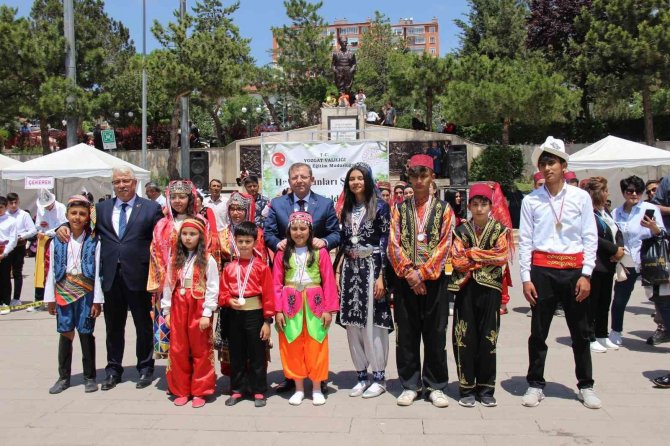 Yozgat’ta Halk Oyunları Şenliği Düzenlendi