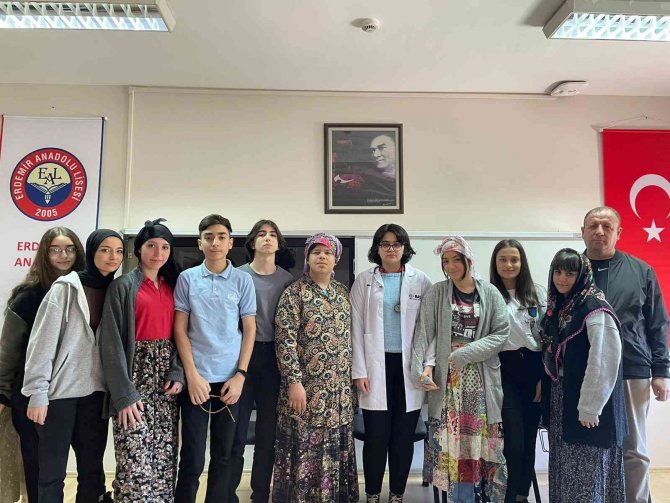 Liselilerin "Konserve" Oyunu Tam Not Aldı