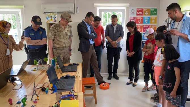 Muradiye Tegv Tasarım Beceri Ve Düşler Atölyesi Sergisi Düzenledi