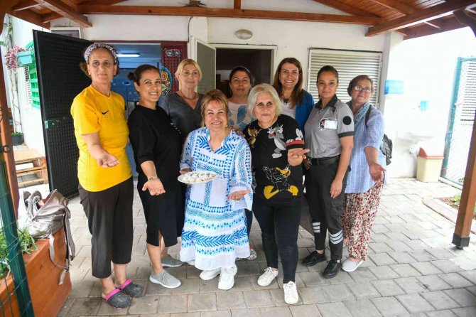 "Toprağın Kadınları Projesi" Toplantısı Adana’da Yapıldı