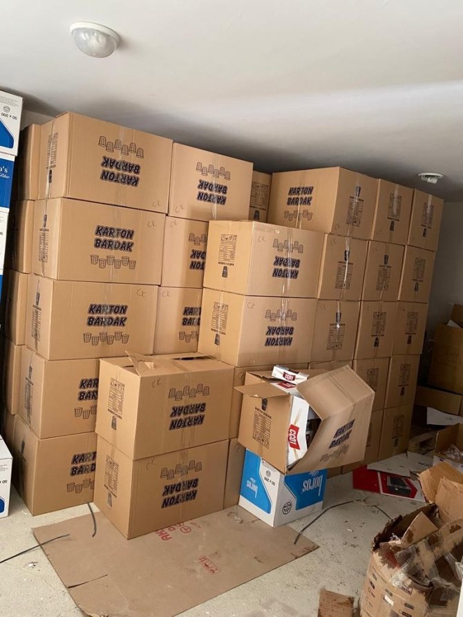 20 Milyon 460 Bin Kaçak Makaron Ele Geçirildi