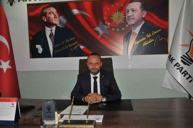 Ak Parti Aliağa İ̇lçe Başkanlığına Bedrettin Yaşar Demir Atandı