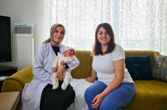 Başakşehir Belediyesi Yeni Anneleri Yalnız Bırakmıyor