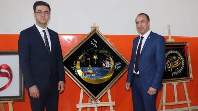Yedisu’da Yıl Sonu Sergisi