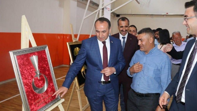 Yedisu’da Yıl Sonu Sergisi