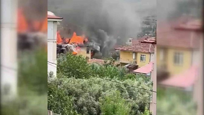 3 Katlı Bina Küle Döndü