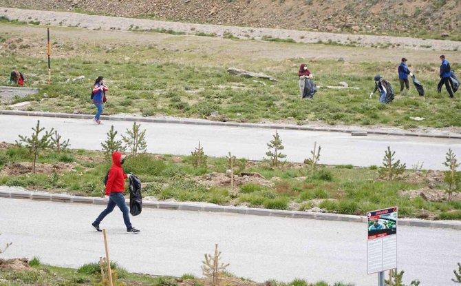 Doğaseverler Erciyes’te Çevre Temizliği Yapacak