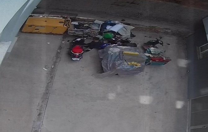 3 Ayda 2 Adet Sıfır Motosikleti Çalındı