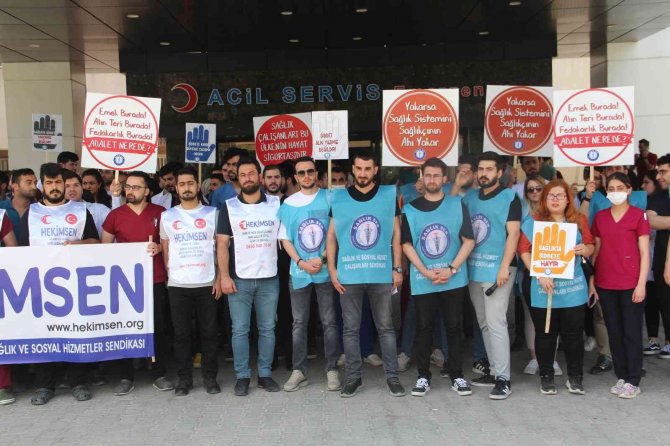 Elazığ’da 3 Doktor Darp Edildi, Meslektaşları Olayı Kınadı