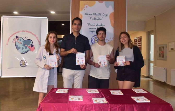 Esogü Hastanesi’nde Otizm Bilgilendirme Standı Açıldı