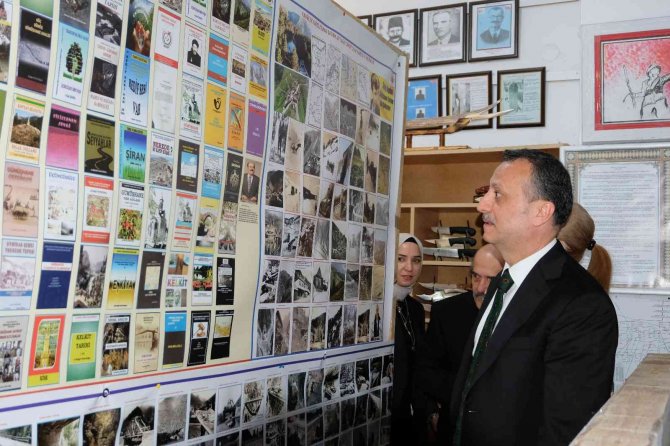 Vali Taşbilek 55 Yıllık Emekle Hazırlanan Sergiyi Ziyaret Etti