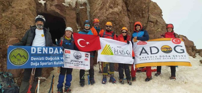 Erciyes Kuzey Buzul Zirve Tırmanışı Başarıyla Gerçekleştirildi