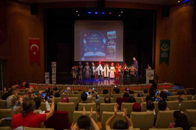 Hayırsever Büyükkılıç Ailesinin Eğitime Kazandırdığı Okulda ’Okuma Bayramı’ Sevinci