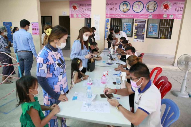 Kamboçya Sağlık Bakanlığı: “Ülkede Covid-19 Bitti”