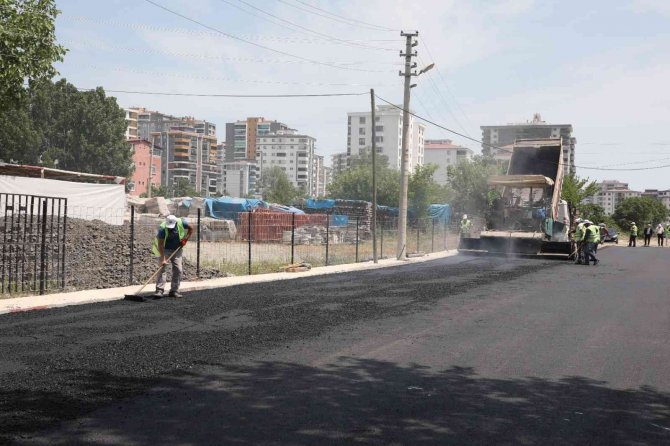 ’Belediye Mahallemizde Çadırı’ İle Sorunlar Yerinde Çözülüyor