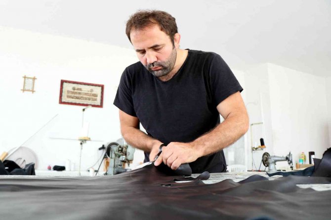 Günde 18 Saat Çalışarak Kispetleri Kırkpınar’a Yetiştirmeye Çalışıyor