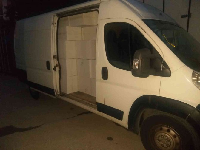 Kocaeli’de 1 Milyon 900 Adet Makaron Ele Geçirildi